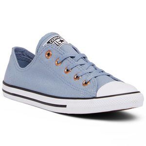 Chuck Taylor All Star Dainty Canvas Oxford Sneaker